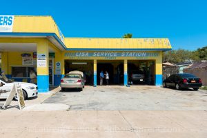 Lisa Service Station (now closed) - Flagler St - East Little Havana - Miami - Floride - USA - 2014 - © All rights reserved by Laurent Dubois